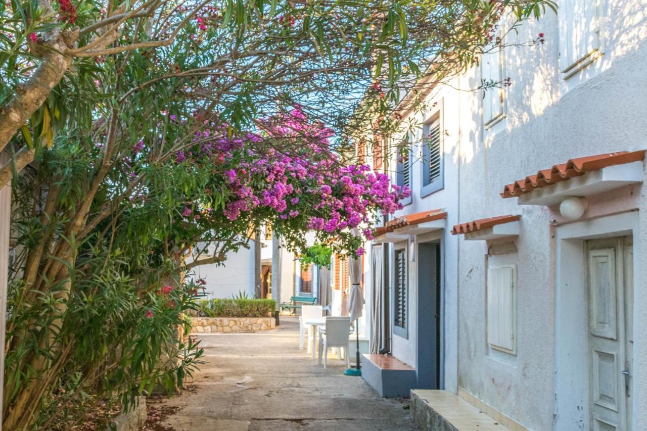 Holiday House Punta Blue & Orange 5M From The Sea, Island Cres Punta Kriza Bagian luar foto