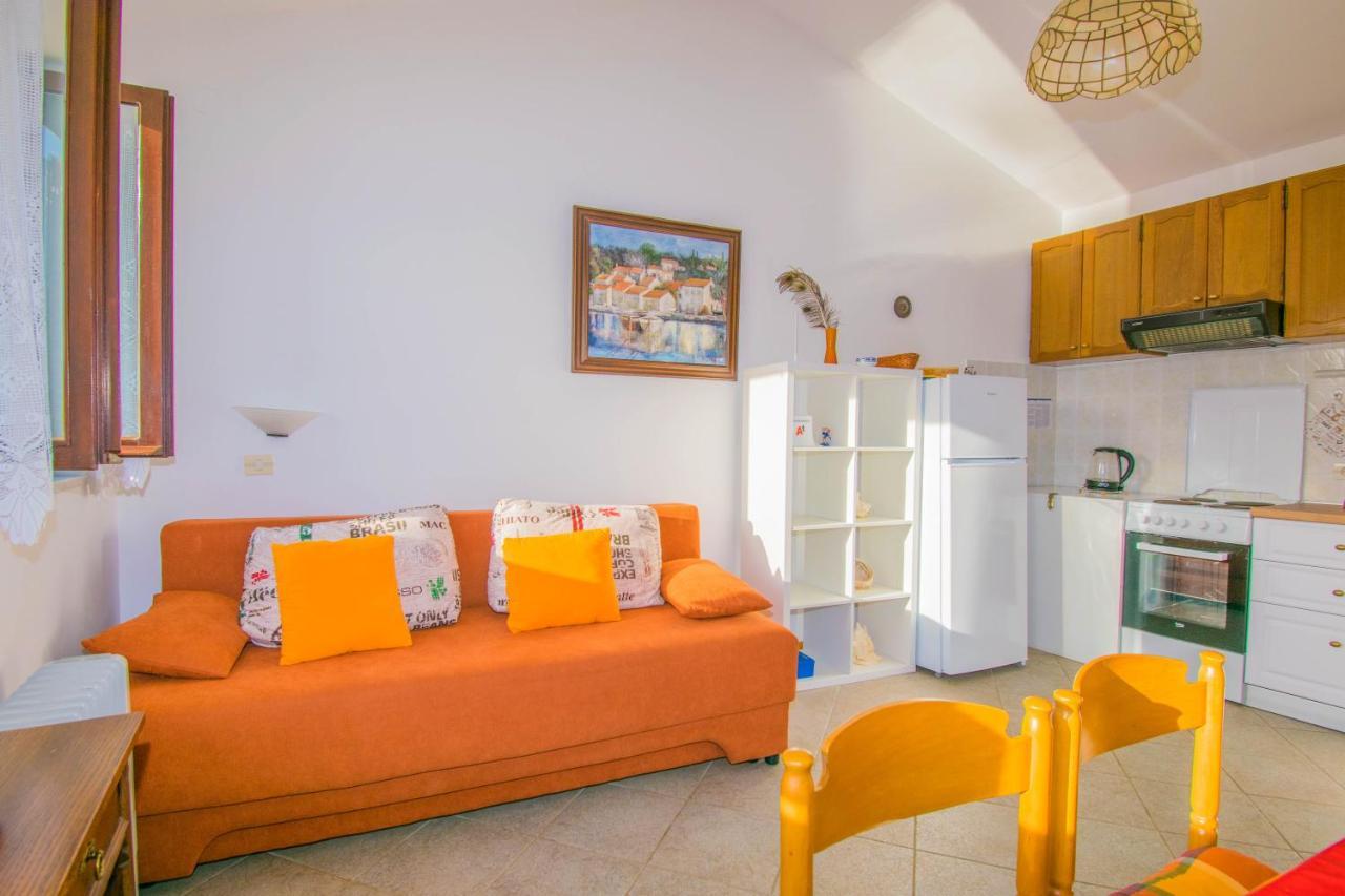 Holiday House Punta Blue & Orange 5M From The Sea, Island Cres Punta Kriza Bagian luar foto