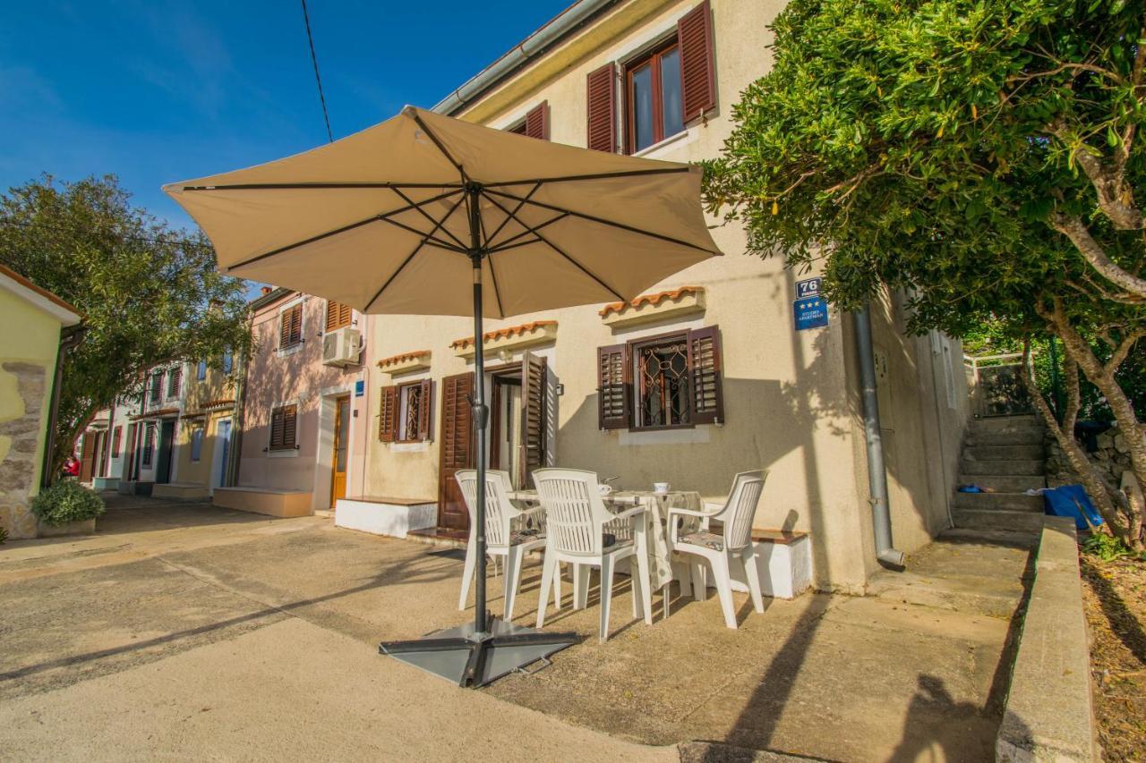 Holiday House Punta Blue & Orange 5M From The Sea, Island Cres Punta Kriza Bagian luar foto