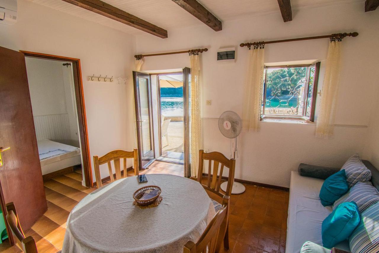 Holiday House Punta Blue & Orange 5M From The Sea, Island Cres Punta Kriza Bagian luar foto