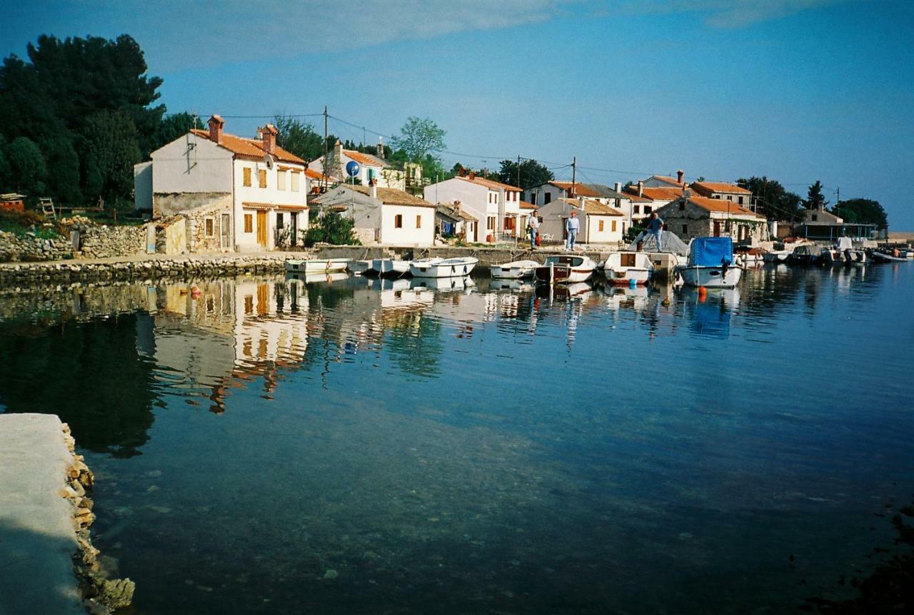 Holiday House Punta Blue & Orange 5M From The Sea, Island Cres Punta Kriza Bagian luar foto